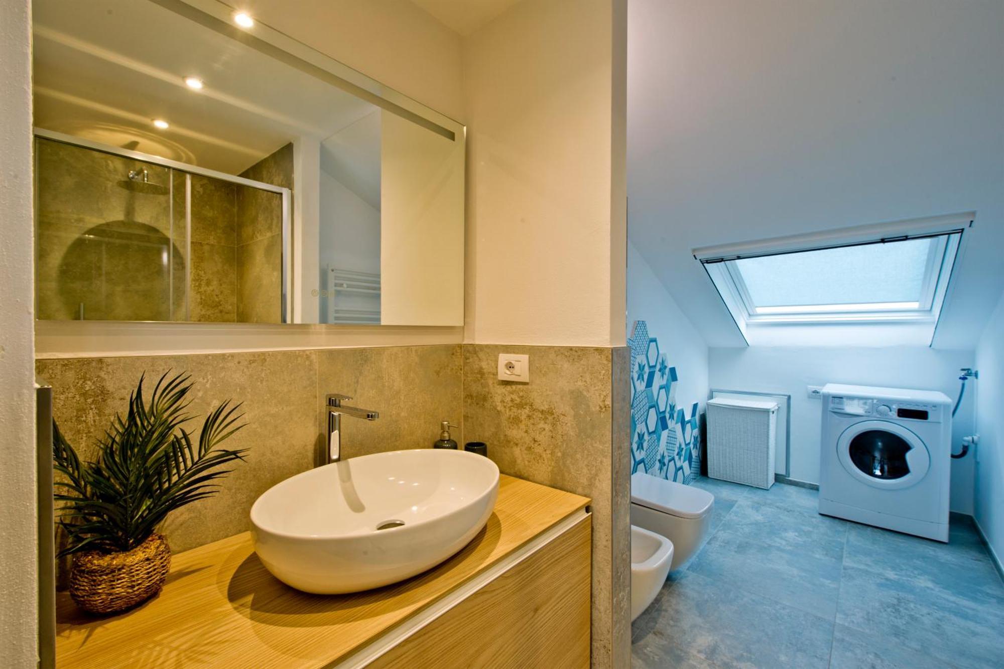 Sky View Apartment Como Exterior photo